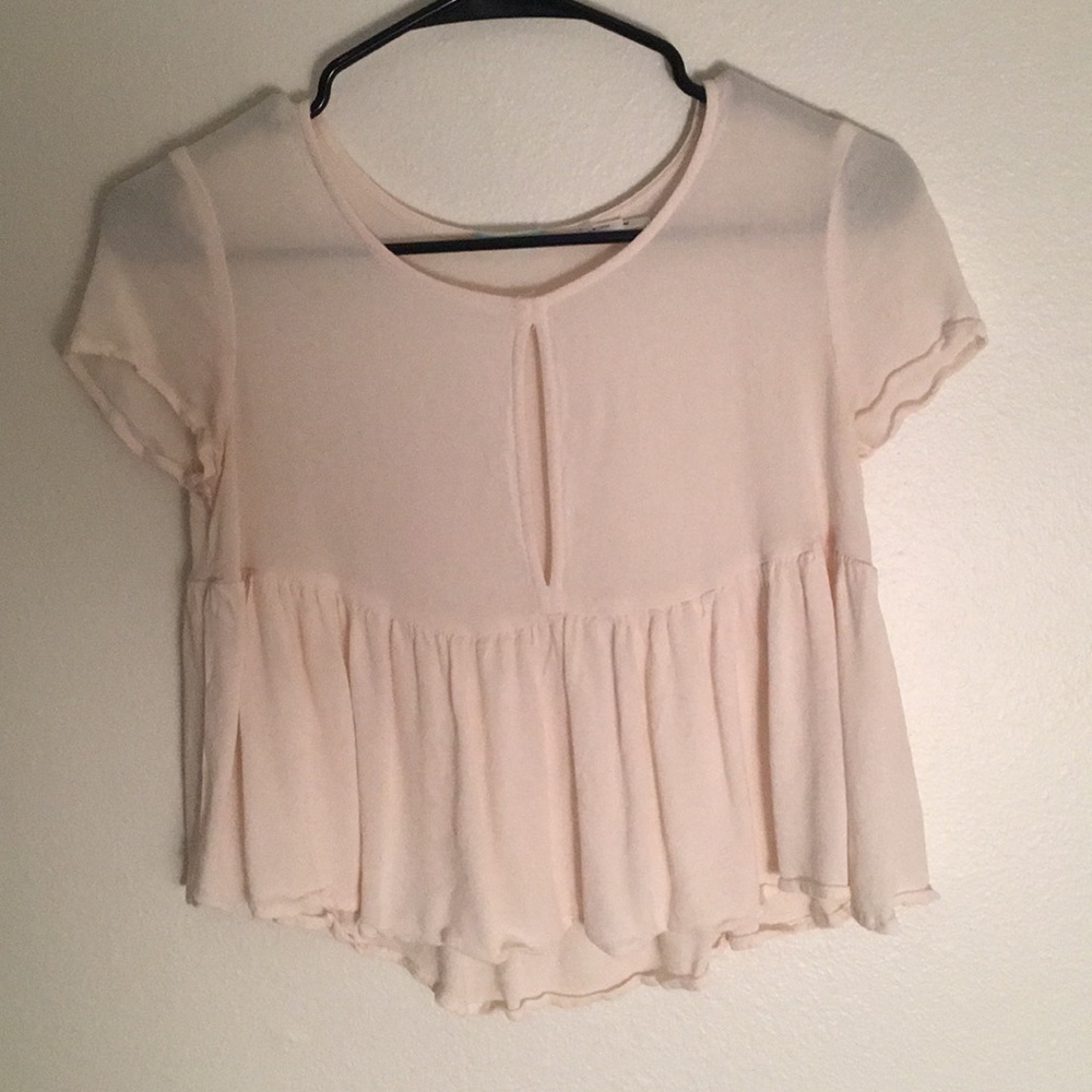 Woman’s flowy top